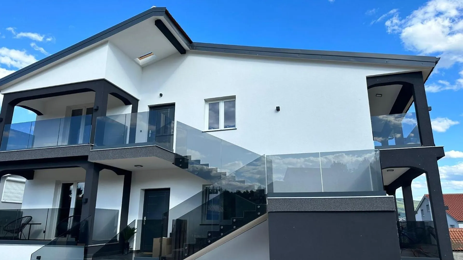 Sea Dreams Apartments Pridraga