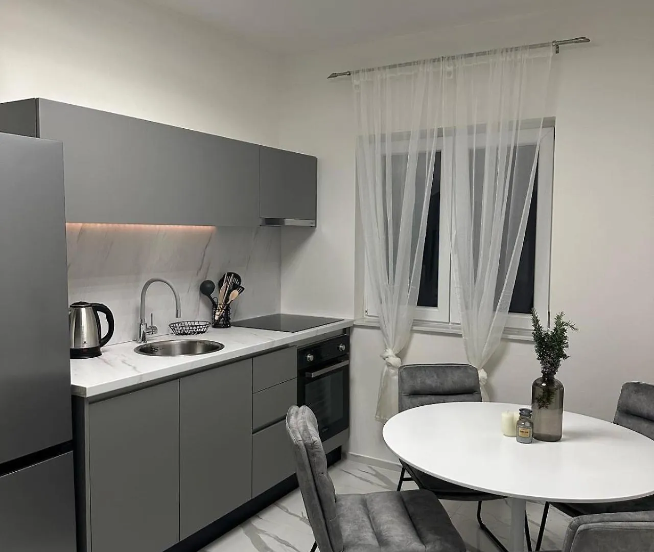 Sea Dreams Apartments Pridraga クロアチア